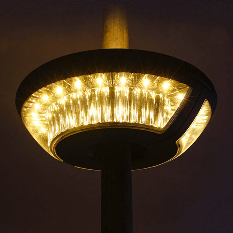 https://www.zhongxinlighting.com/products/patio-lighting/umbrella-lights-patio-lighting-products/clamp-on-umbrella-lights/