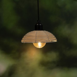 Wicker pendant lamp