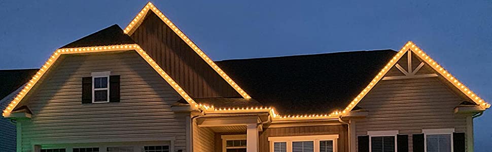Hanging Christmas Roofline Lights