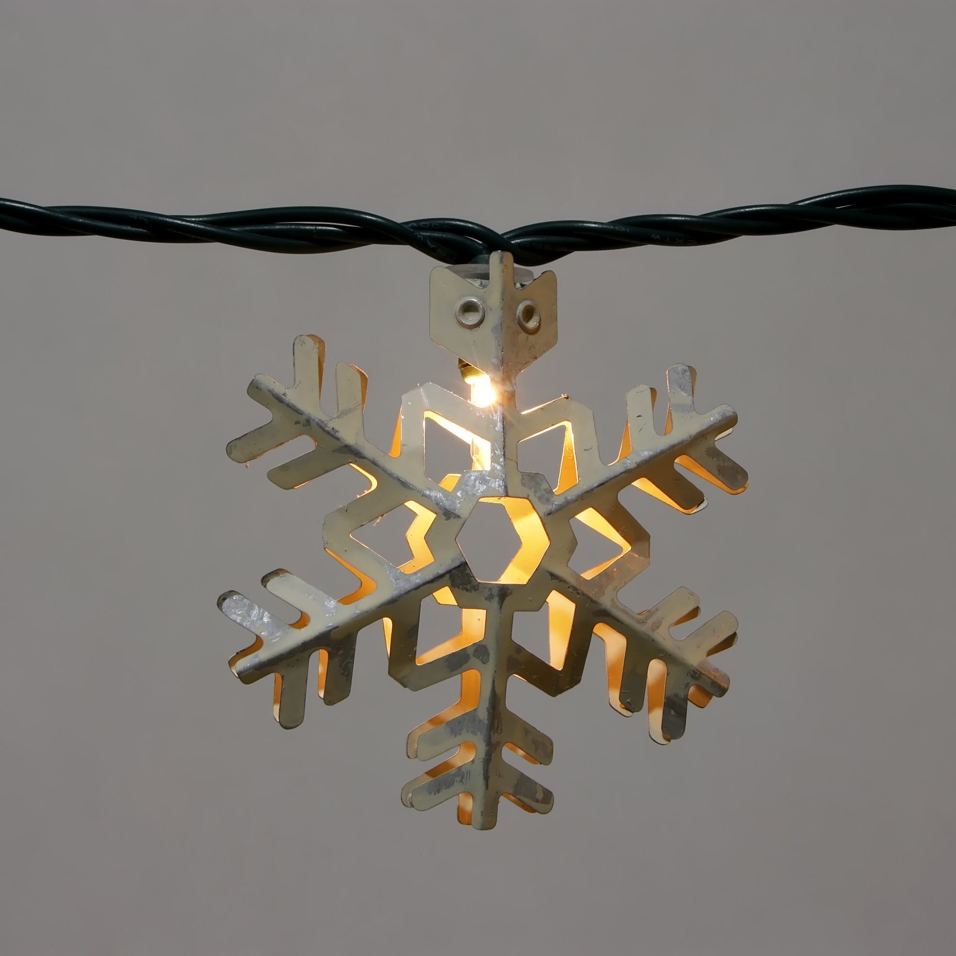 Galvanized Roof Steel Micro Led Copper Wire String Lights -
Metal Covers MYHH02035 – Zhongxin detail pictures