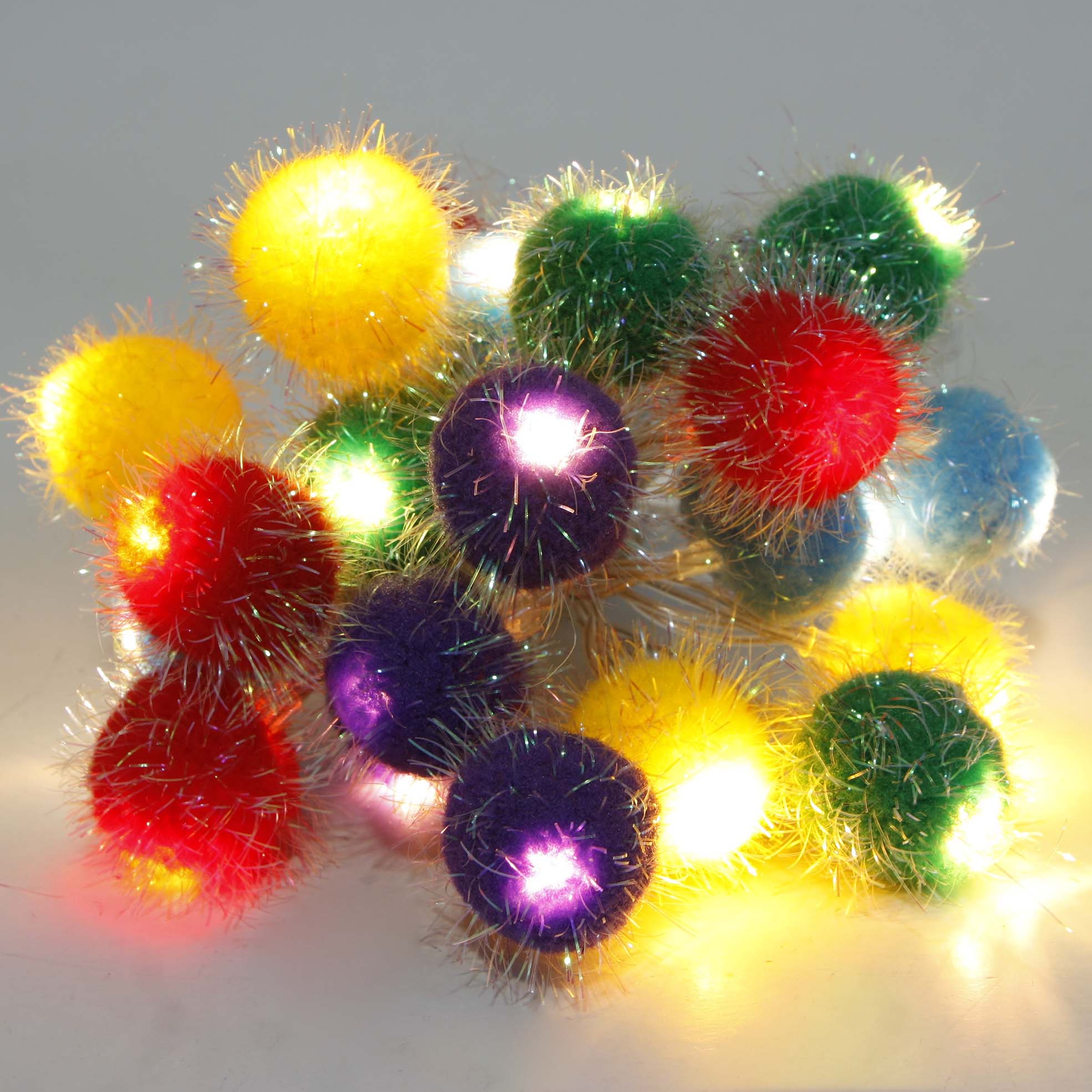 pom pom ball lights